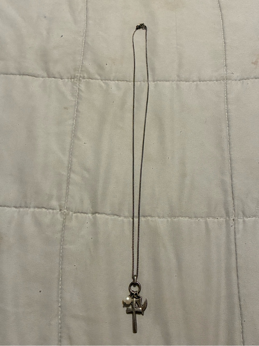 James Avery Retired Faithful Spirit Pendant on sterling silver chain